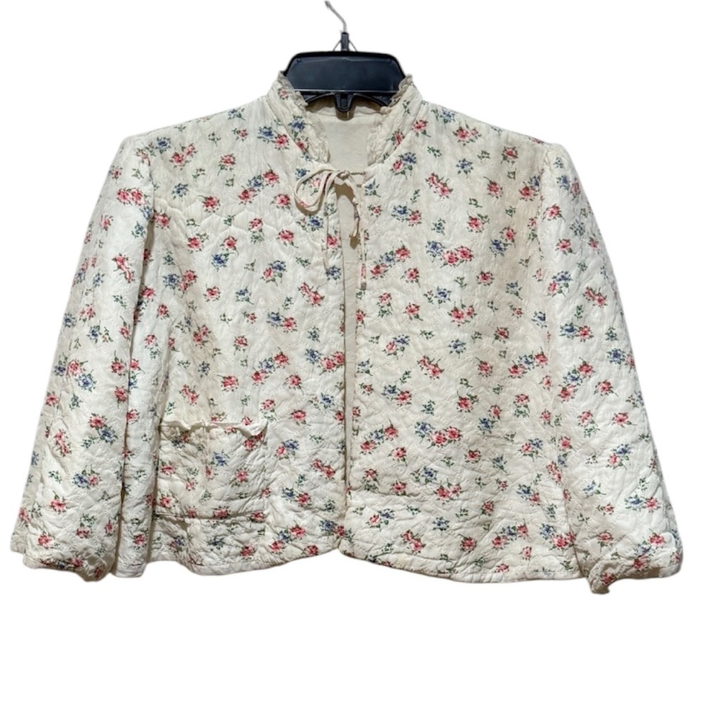 VTG 50s/60s Floral Quilted Bed Jacket XS Small S Lace Trim Layering Cottagecore‎